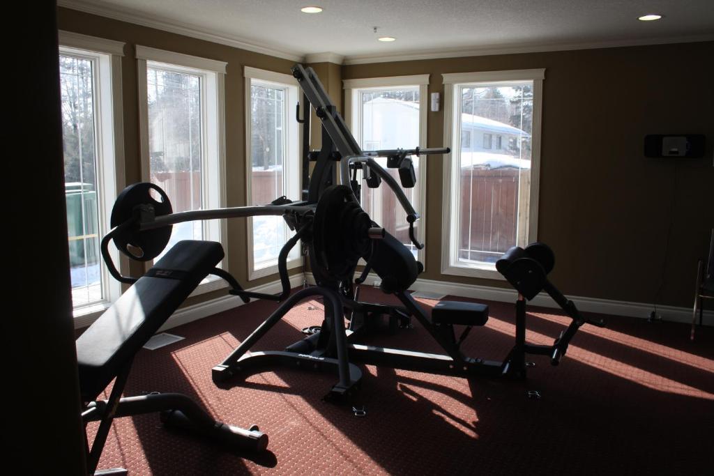 Lakeview Inns & Suites - Edson Airport West Bagian luar foto