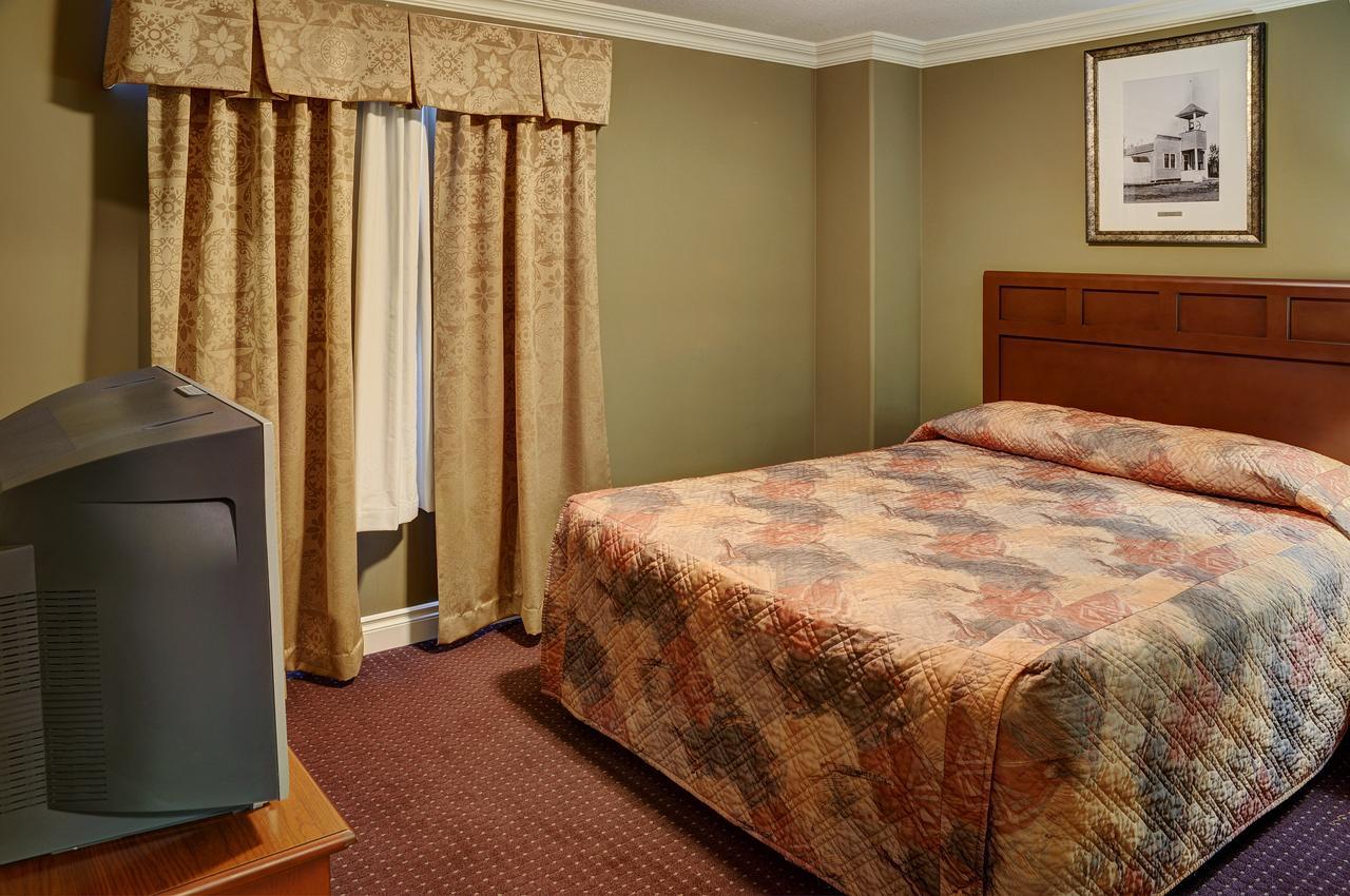 Lakeview Inns & Suites - Edson Airport West Bagian luar foto