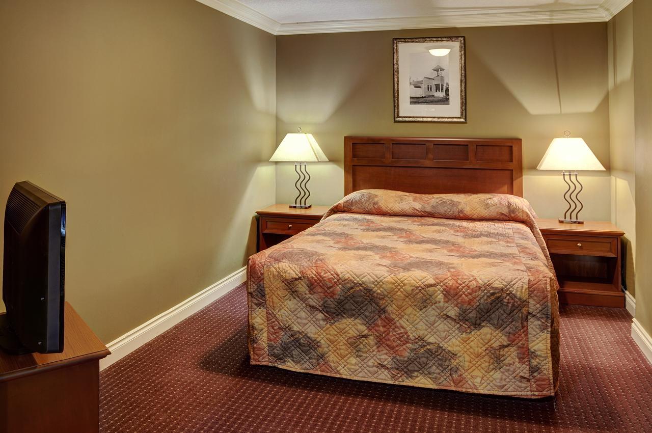 Lakeview Inns & Suites - Edson Airport West Bagian luar foto