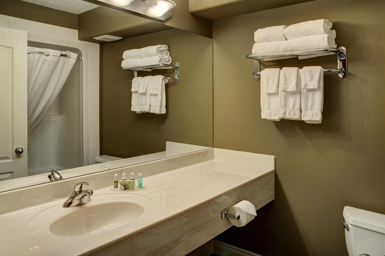 Lakeview Inns & Suites - Edson Airport West Bagian luar foto